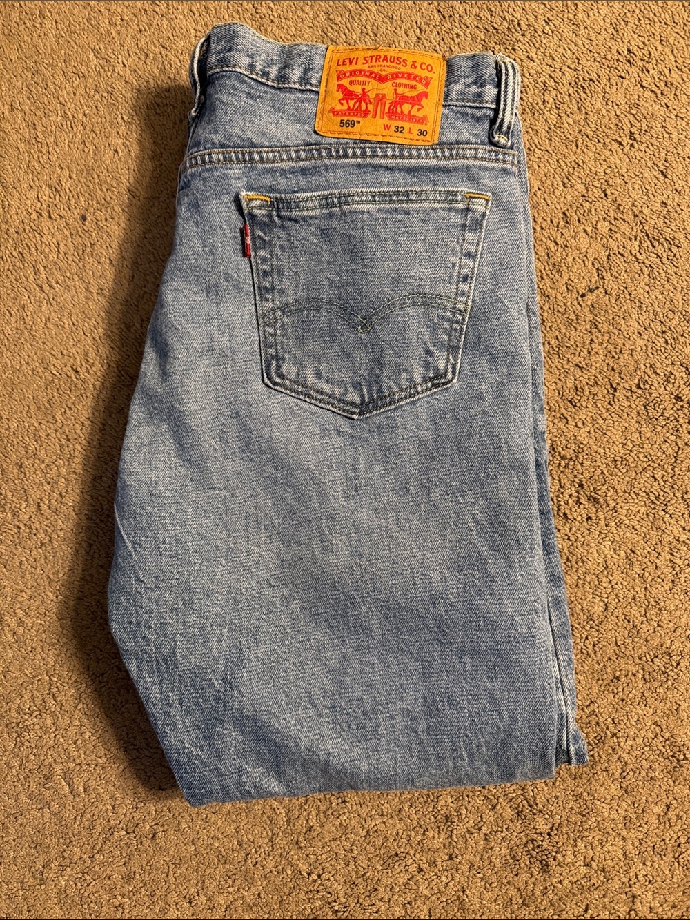 Levi's Light Blue Relaxed Fit Men's Jeans